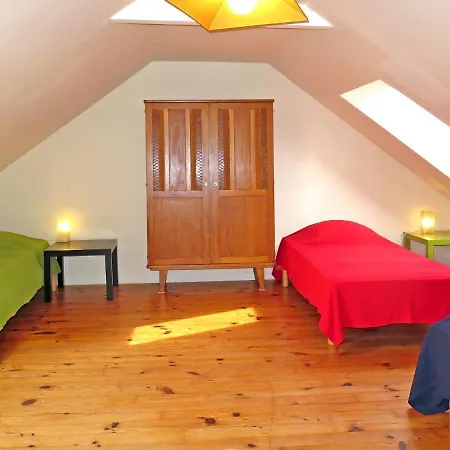 Des Oiseaux By Interhome Plouha
